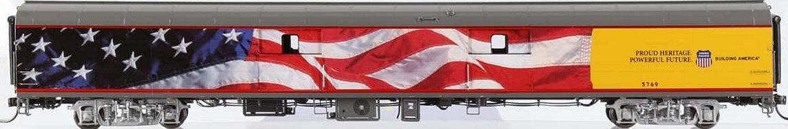 up flag baggage car 002.jpg